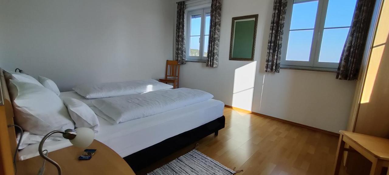Hotel Brigel-Hof à Messkirch Extérieur photo